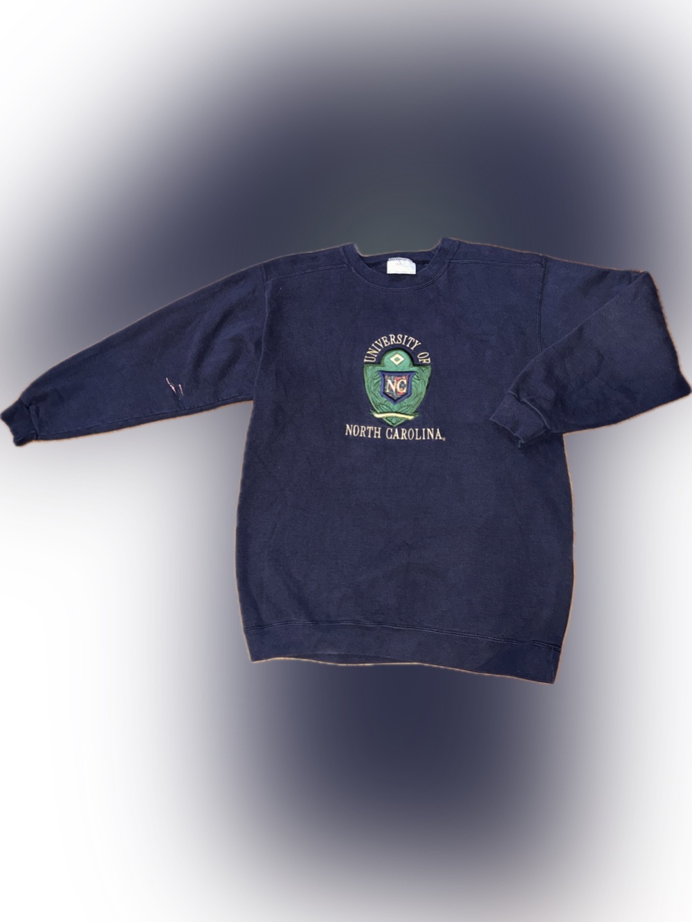 Vintage University of North Carolina Navy Crewneck Crest Sweatshirt USA L Grunge